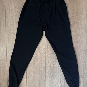 Men’s Black Lululemon Surge Joggers small